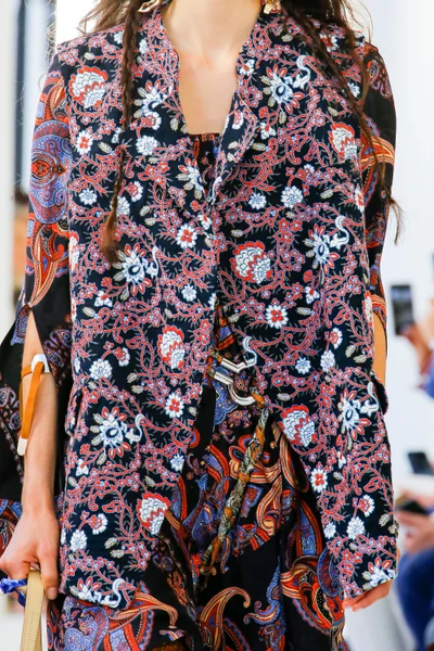 Look 37